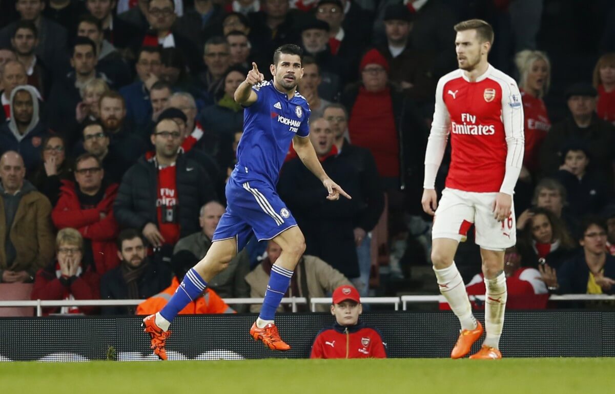 Costa schiet Chelsea langs Arsenal