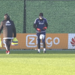 Rara: welke Ajax-speler zit achter dit masker?