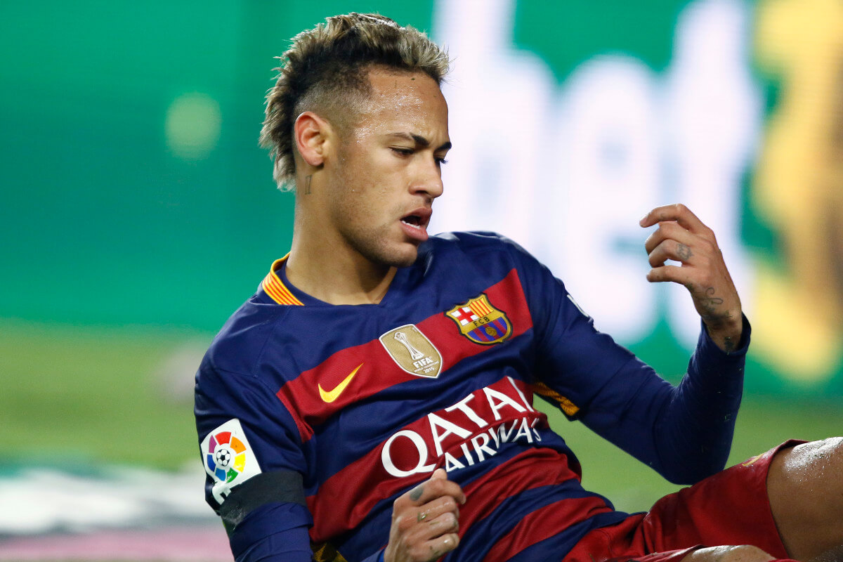 Neymar haalt neus op voor recordbod United