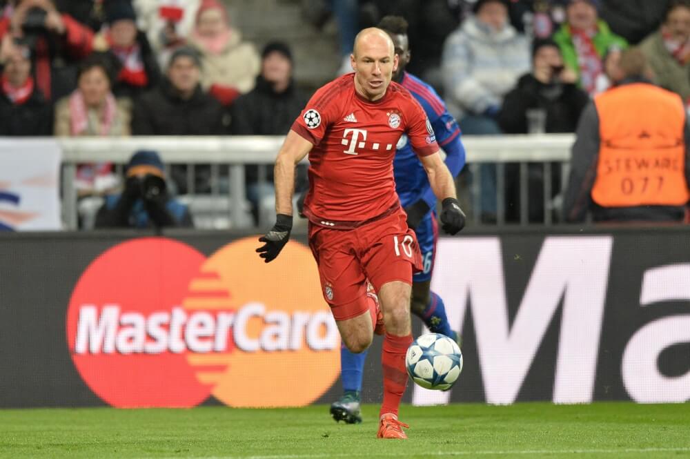 Update: Bayern ontkent nieuwe blessure Robben