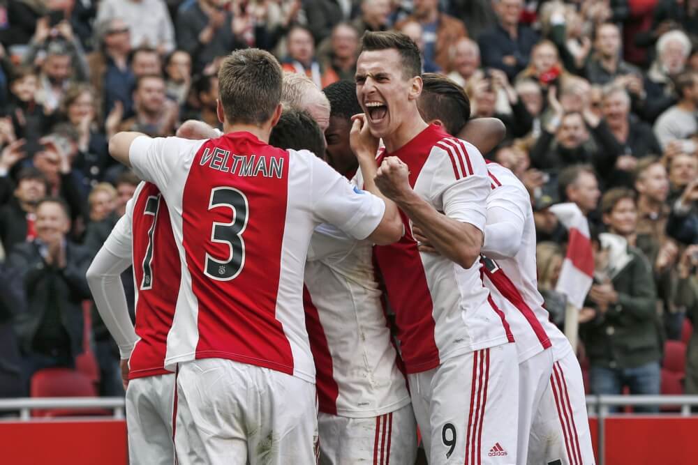 ‘Ajax biedt 4,5 miljoen op Colombiaan’
