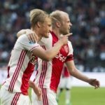 Dolberg zet Ajax op voorsprong