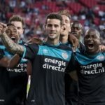 PSV met 5 verdedigers tegen Ajax-beul