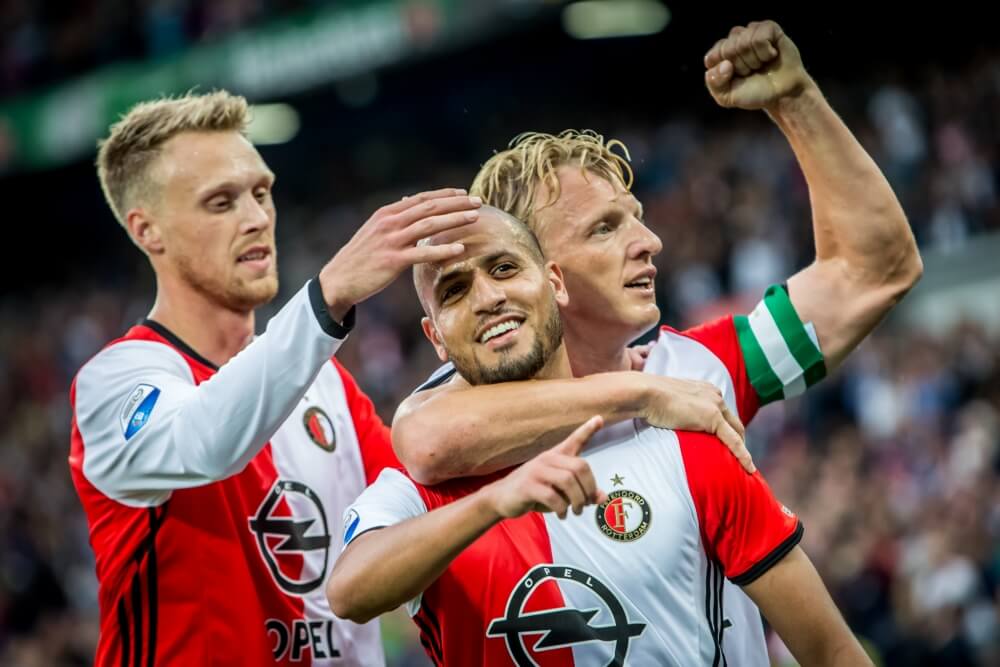 Feyenoord laat geen spaan heel van Roda