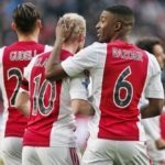 Update: Ajax-middenvelder en spits op tribune