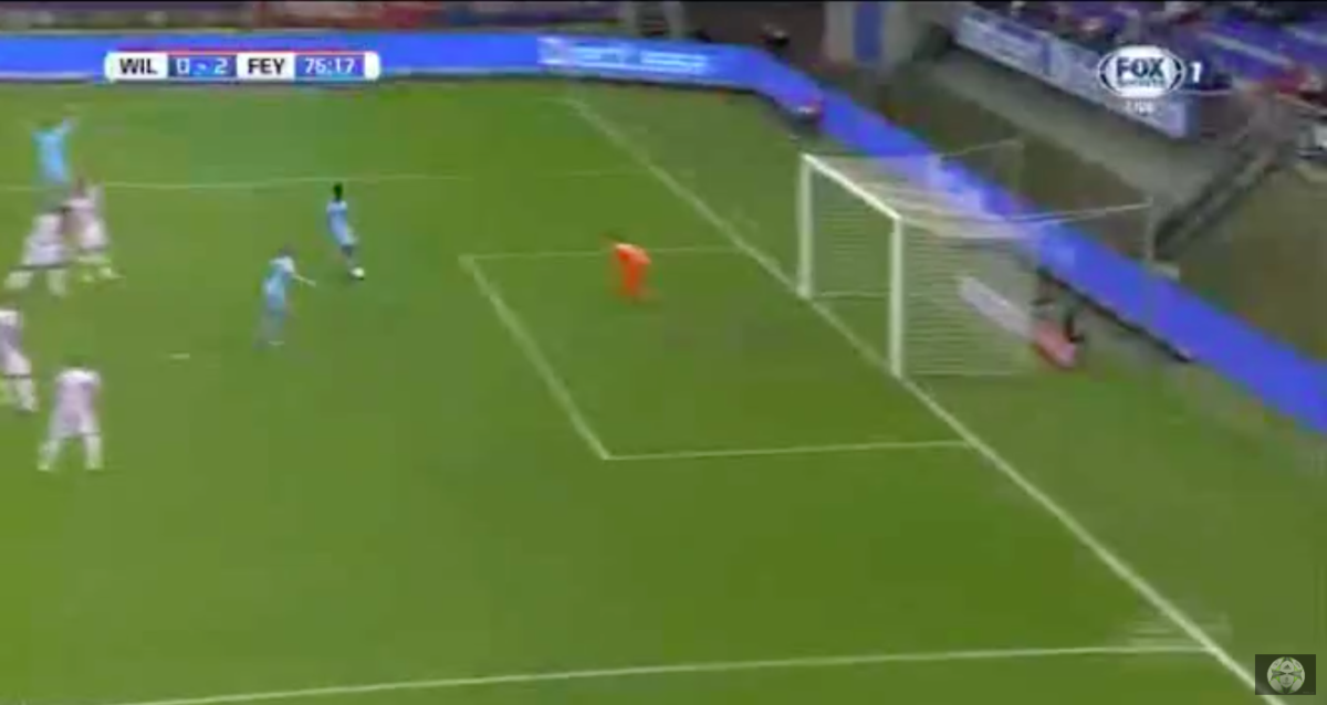 Tapia scoort eerste Feyenoord-goal