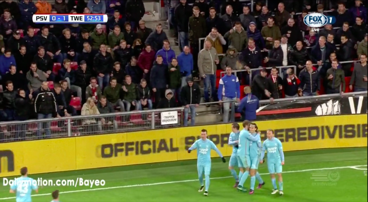 FC Twente opent score tegen PSV