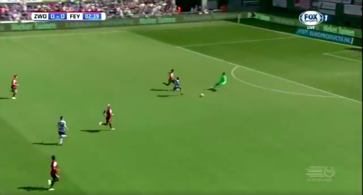 Ajax-huurling doet Feyenoord pijn