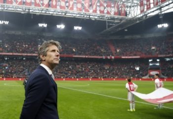 Ajax-directeur: “We weten dat de Nederlandse competitie niet goed genoeg is”