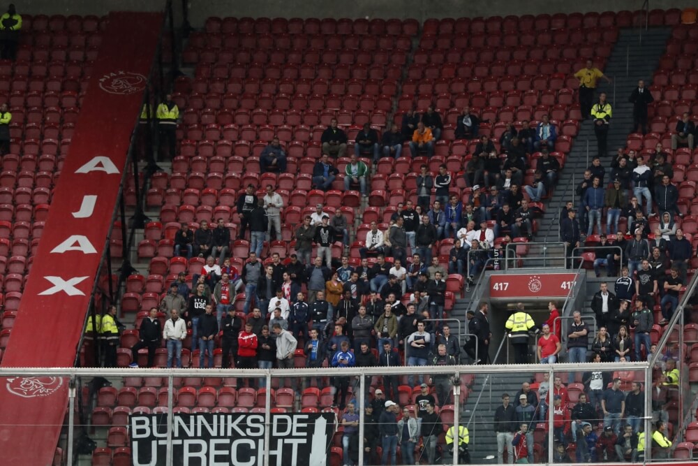 Update: Utrecht-fans en spelers komen met mooi gebaar Nouri