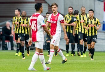 Zwak Ajax gaat onderuit tegen Vitesse