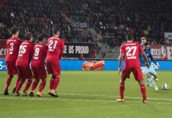 Excelsior blijft ongeslagen in uitduels: ook Twente wordt verslagen