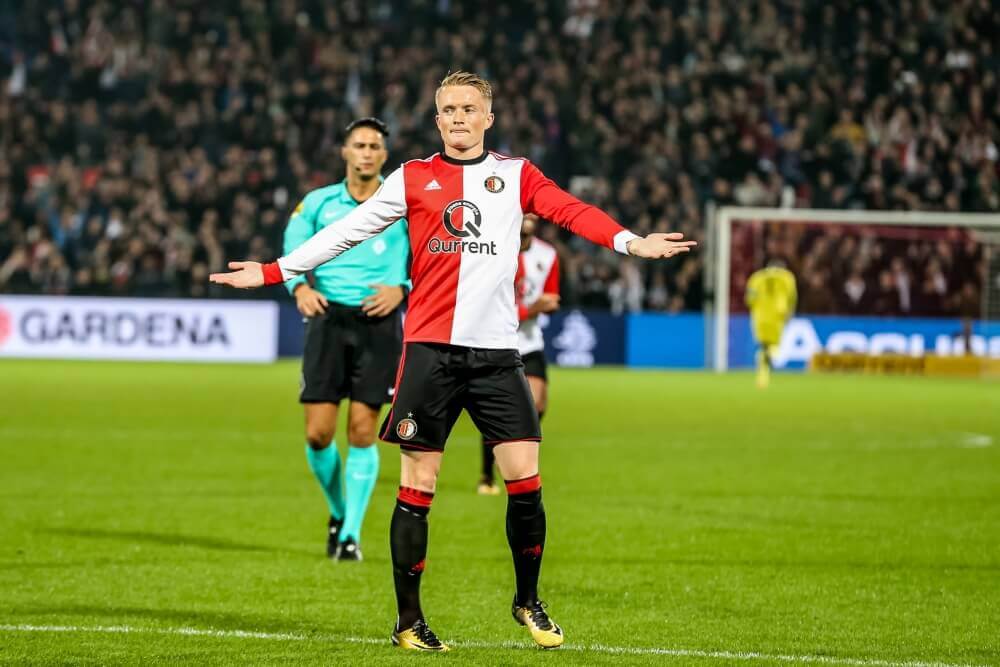 Feyenoord maakt geen indruk, maar bekert verder