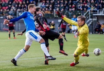 PSV wint moeizaam op bezoek bij Excelsior
