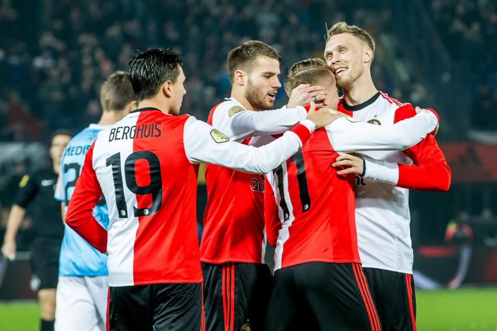 Feyenoord sluit kampioensjaar af met ruime overwinning