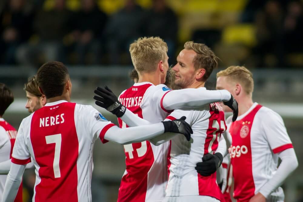 Ajax maakt in Kerkrade vroege achterstand goed