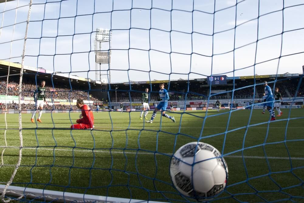 Feyenoord pakt drie punten in spectaculair duel