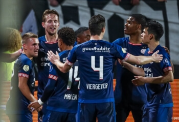 PSV-uitblinker: “Na dit seizoen blijf ik gewoon bij PSV.”