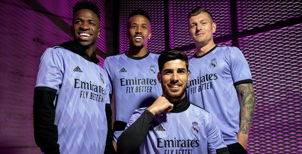 Vinicius, Militao, Asensio en Kroos in nieuwe uitshirt Real Madrid 2022/2023